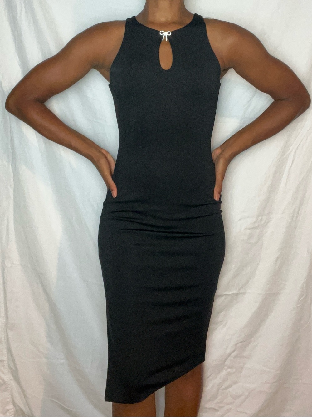 Derek Heart Black Sleeveless Midi Dress with Keyhole and Bow Accent